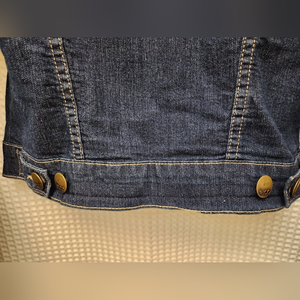 Boutique Jean Jacket, Size S - Picture 9 of 9